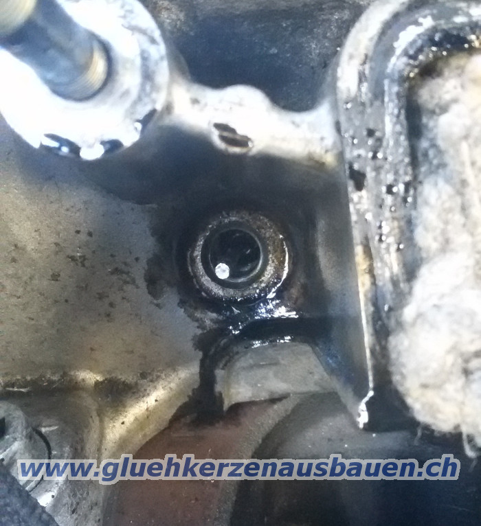 Abgebrochene Glühstiften ausbauen aus BMW