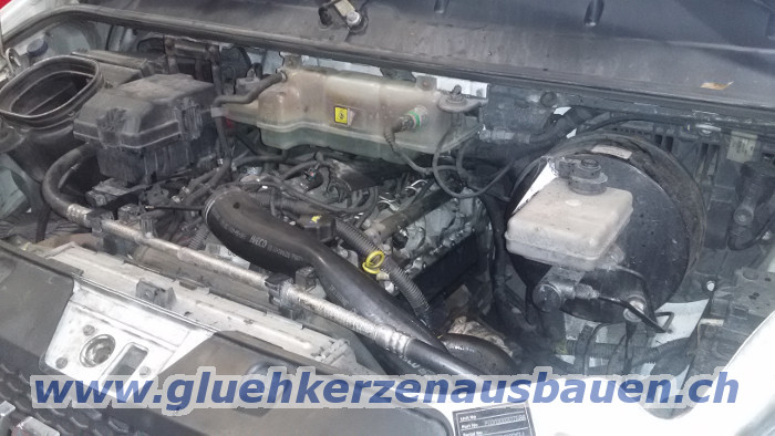 Abgerissene Glhkerze ausbauen aus Iveco
                    Daily 3.0