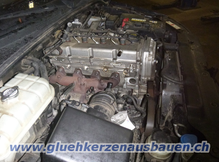 Abgerissene Glhkerze ausbauen aus Kia
                    Sorento 2.5 CRDi