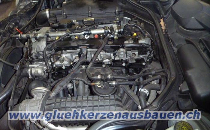 Abgerissene Glhkerze
                      ausbauen aus Mercedes W210 mit 2.7 Motor