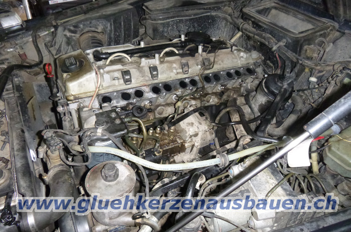 Abgerissene
                        Glhkerzen ausbauen aus Mercedes G Klasse 463
                        mit 3.0 Motor